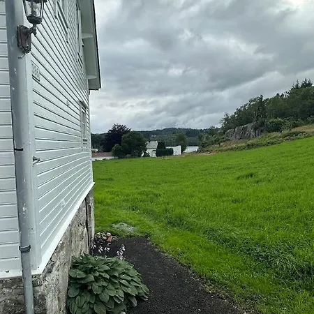 Semesterbostad Hus Med Bat Og Sjohus