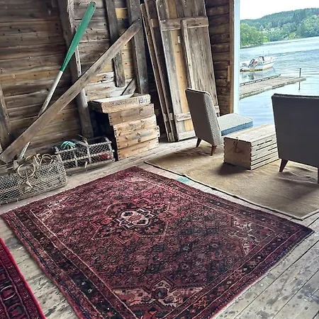 Semesterbostad Hus Med Bat Og Sjohus Tysvaer