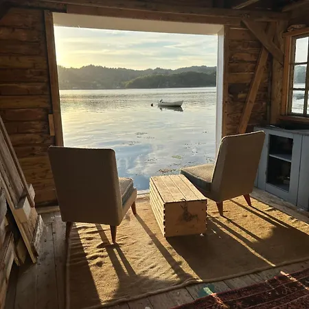 Hus Med Bat Og Sjohus Dom wakacyjny