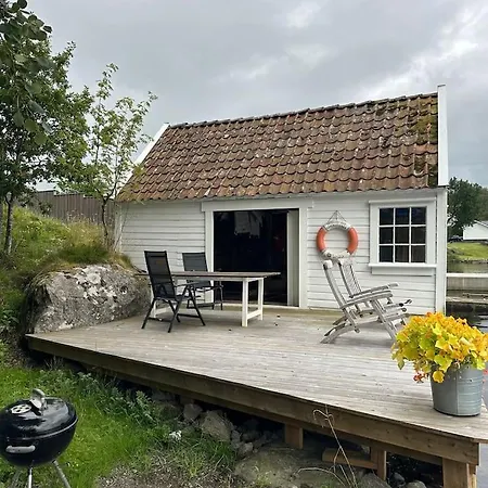 Semesterbostad Hus Med Bat Og Sjohus Tysvaer